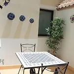 Апартаменты Apartamento Plaza Espana Нерха